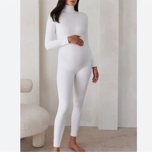 BNWT Bumpsuit Penelope Maternity Unitard in Ivory (S)